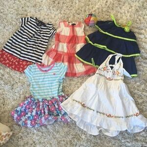 Host Pick Bundle of 2T sized dresses